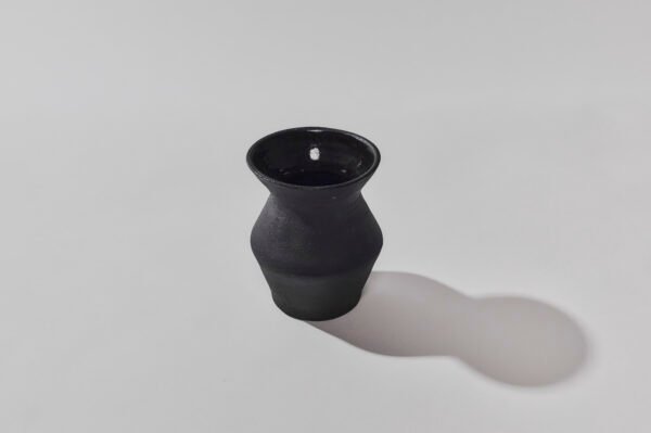 Vase  noire – Image 4