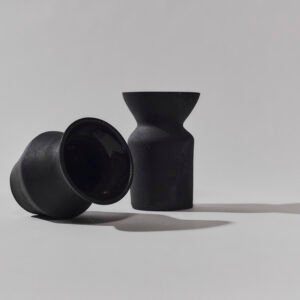 Vase  noire