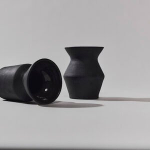 Vase  noire